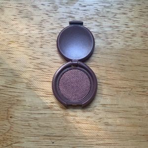 IBY purple eyeshadow